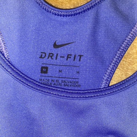 Nike tank top - Picture 2 of 2